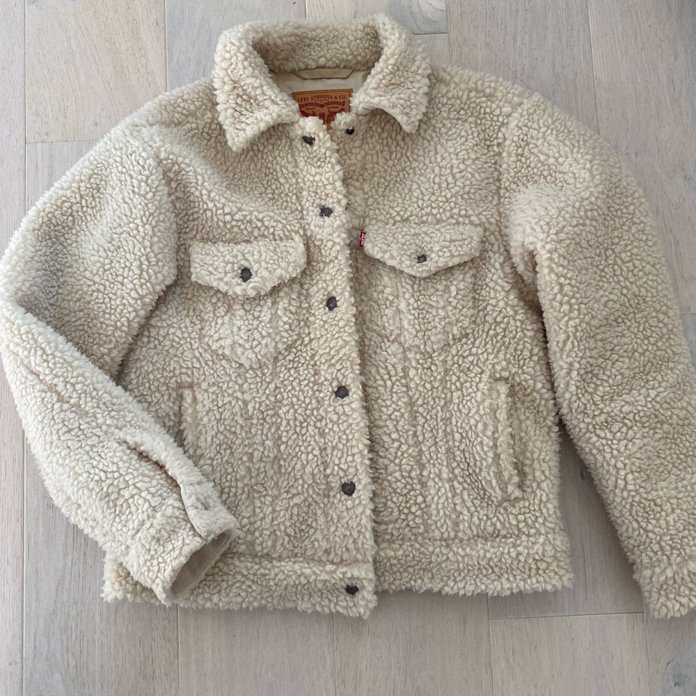 Women’s Levi’s Sherpa Teddy Trucker Jacket